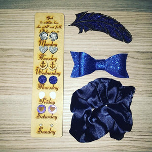 1x 7 Days of The Week Cosmetic Earring Stud Collection, 1x Silk Hair Scrunchie, 1x Glitter Feather Hair Clip and 1x Medium Hair Bow Combo Set