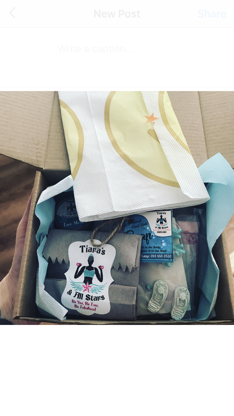 Surprise Spoils Box