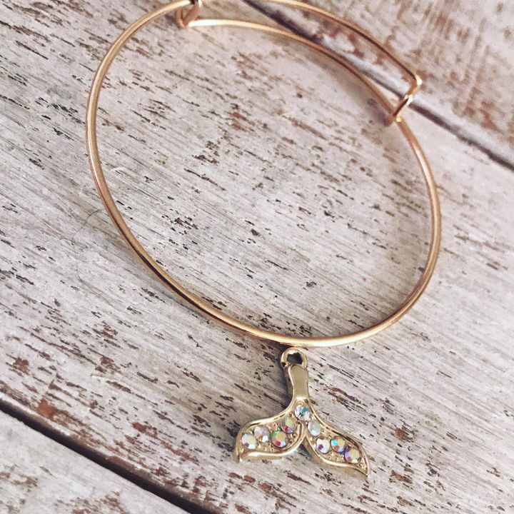 Gold Plated Bracelet with Whale Tail and Rhinestone details