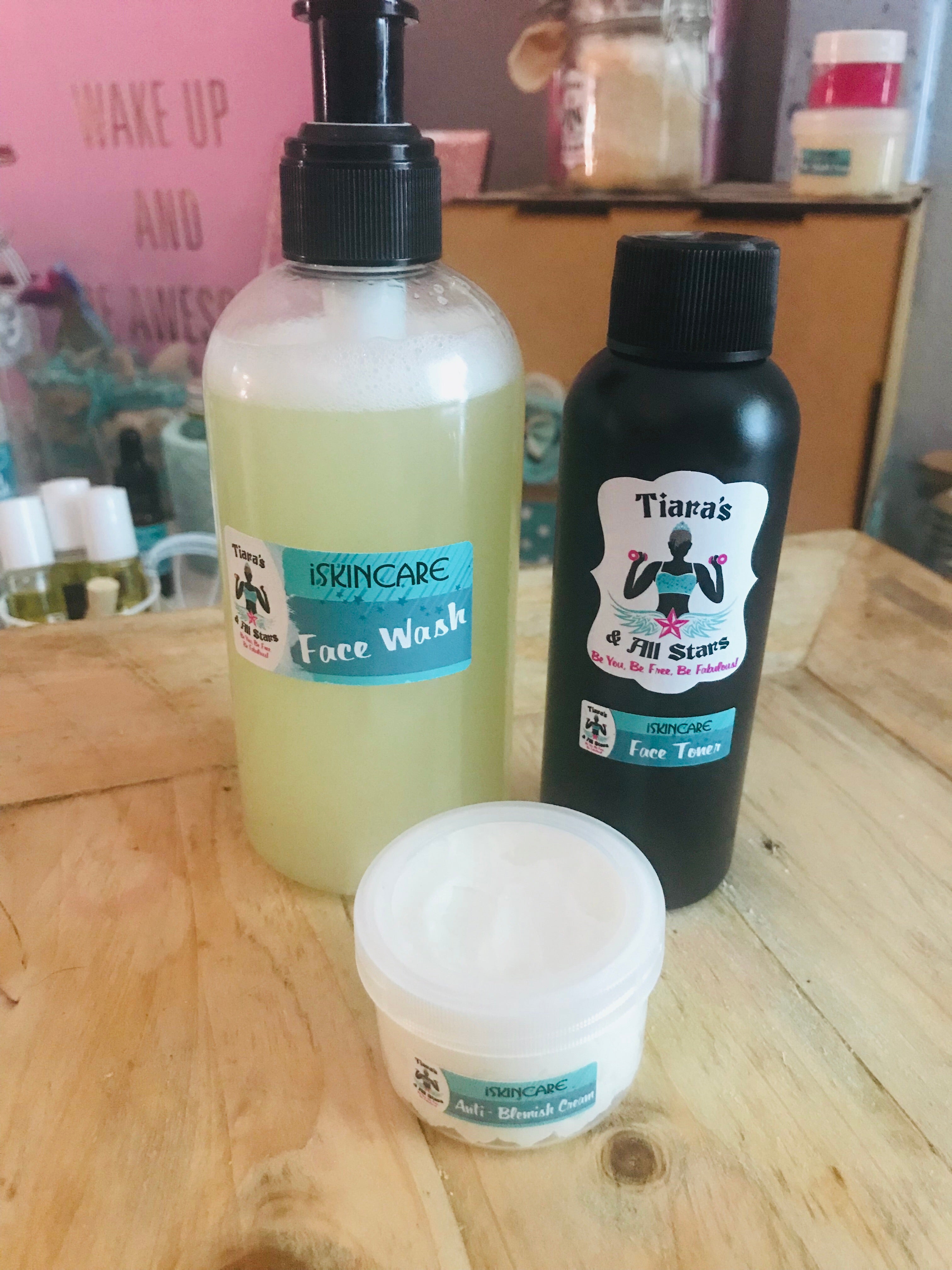 250ml face wash, 100ml toner and 35ml anti blemish cream