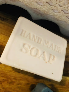 Handmade 100g rose, geranium & pink clay face soap