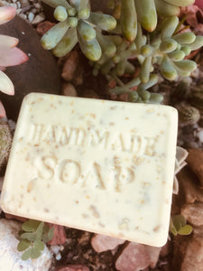 Handmade 100g honey and oats soap