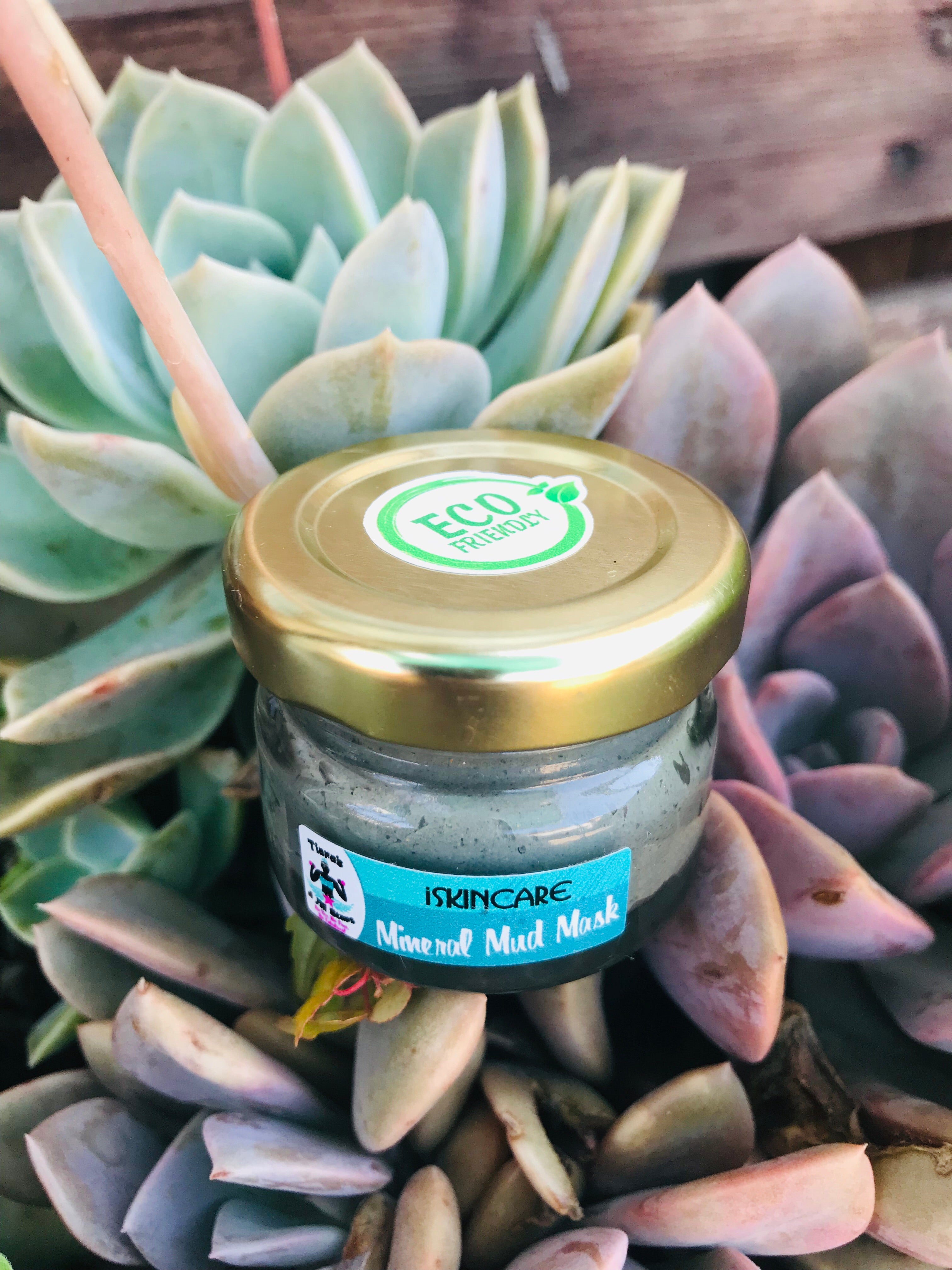 35ml Glass Jar Mineral Mud mask with blue spirulina, multani mitti and imported charcoal