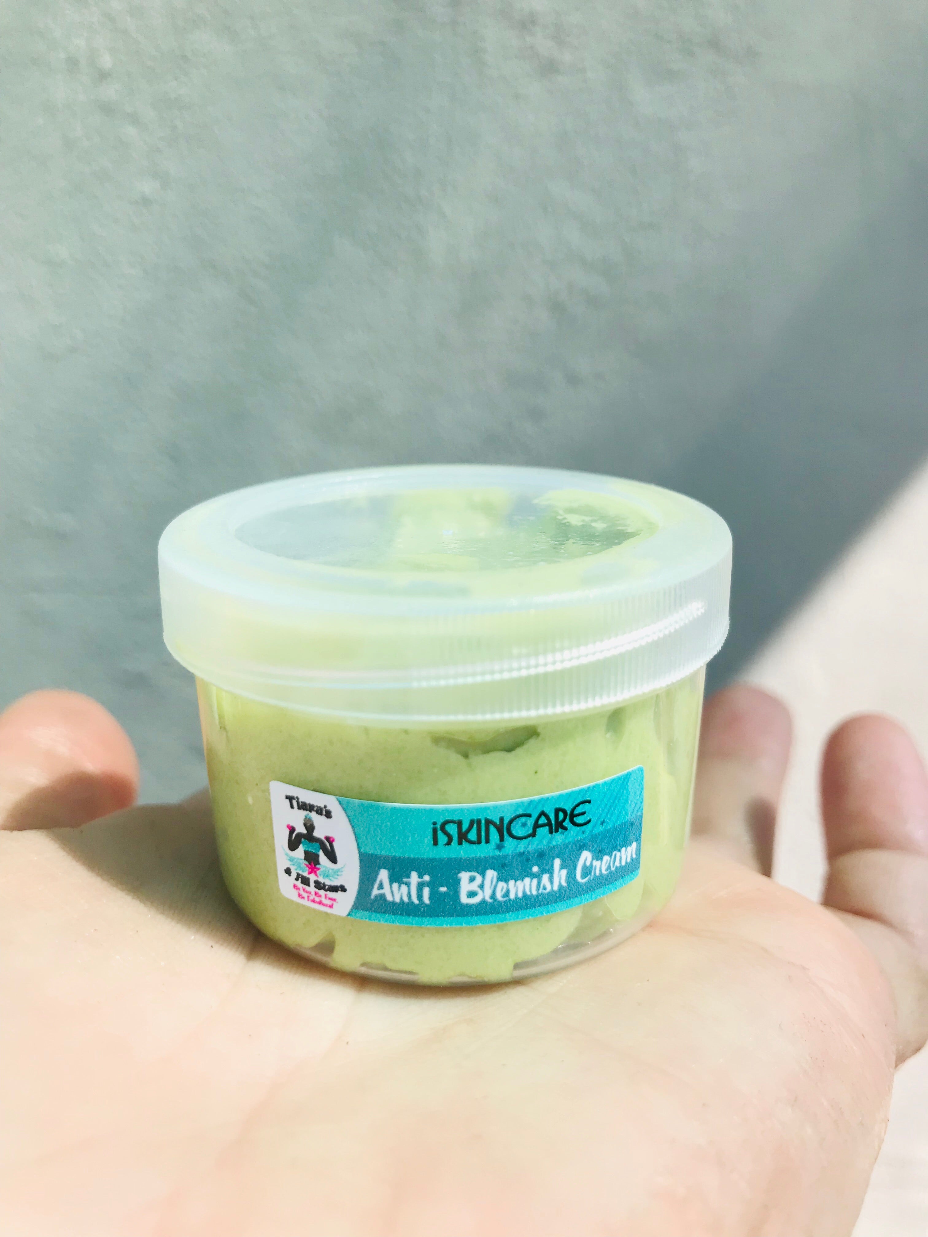35ml anti blemish cream with moringa and hemp