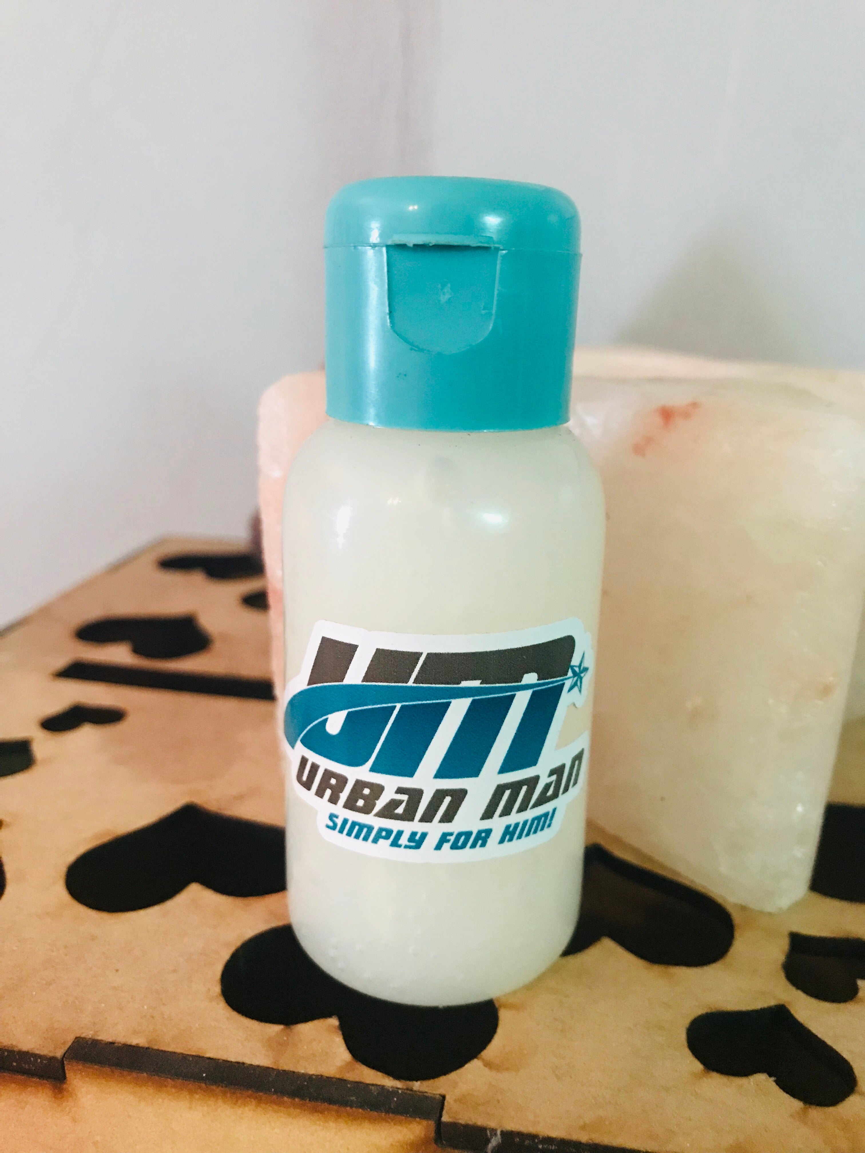 All natural SLS free Foaming Shower Gel for Men