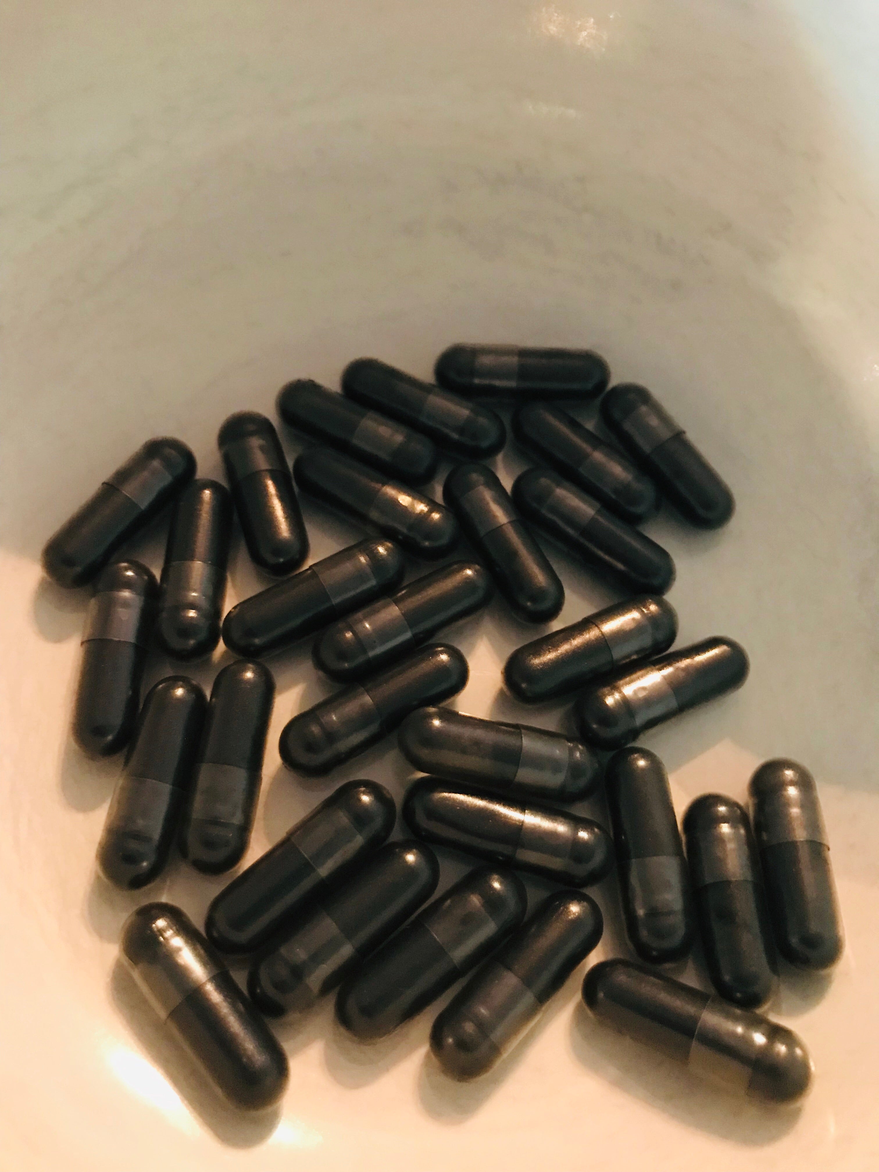 30 Activated Charcoal Veggie Capsules