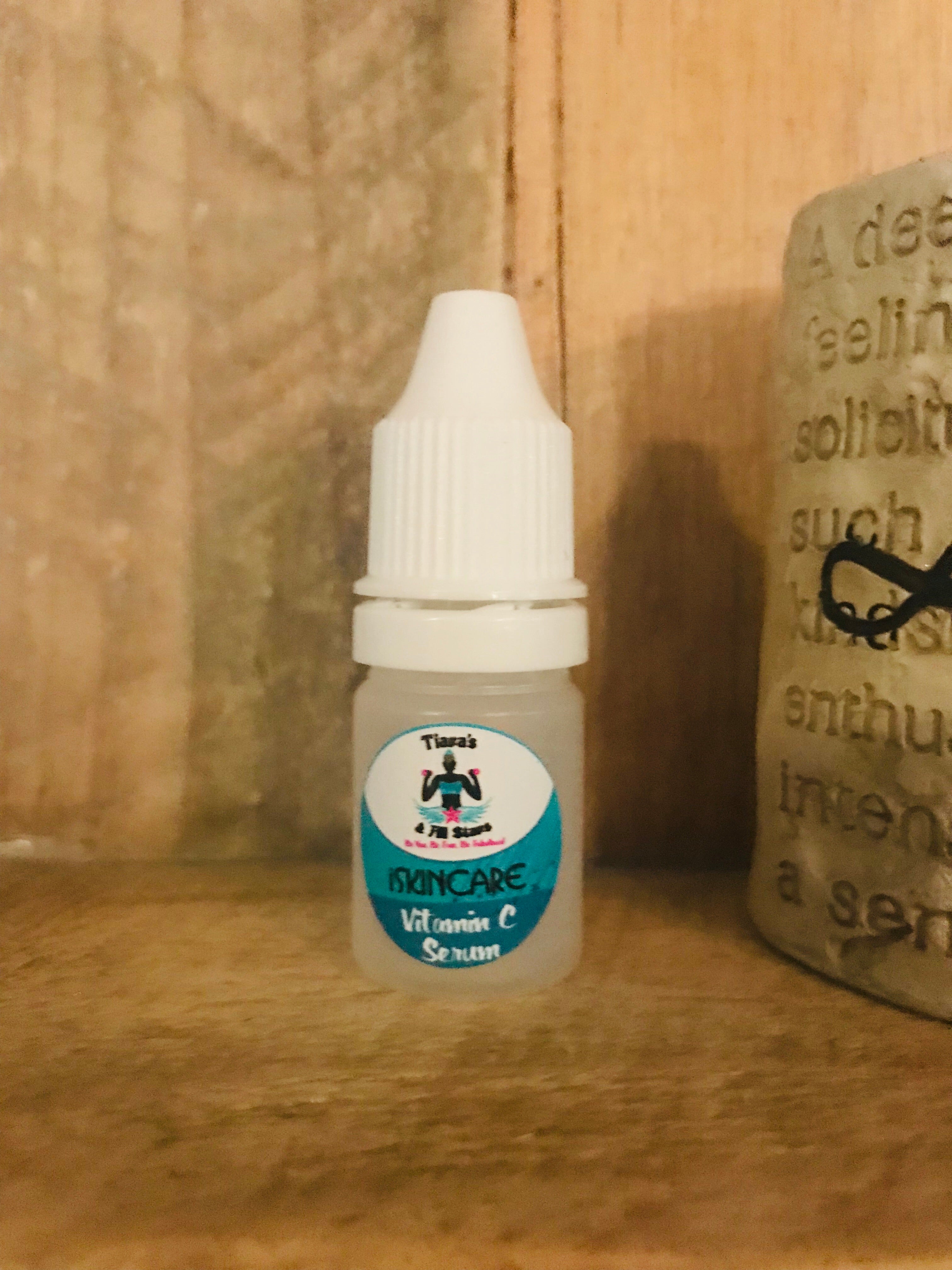 5ml Vitamin C serum with Hyaluronic Acid