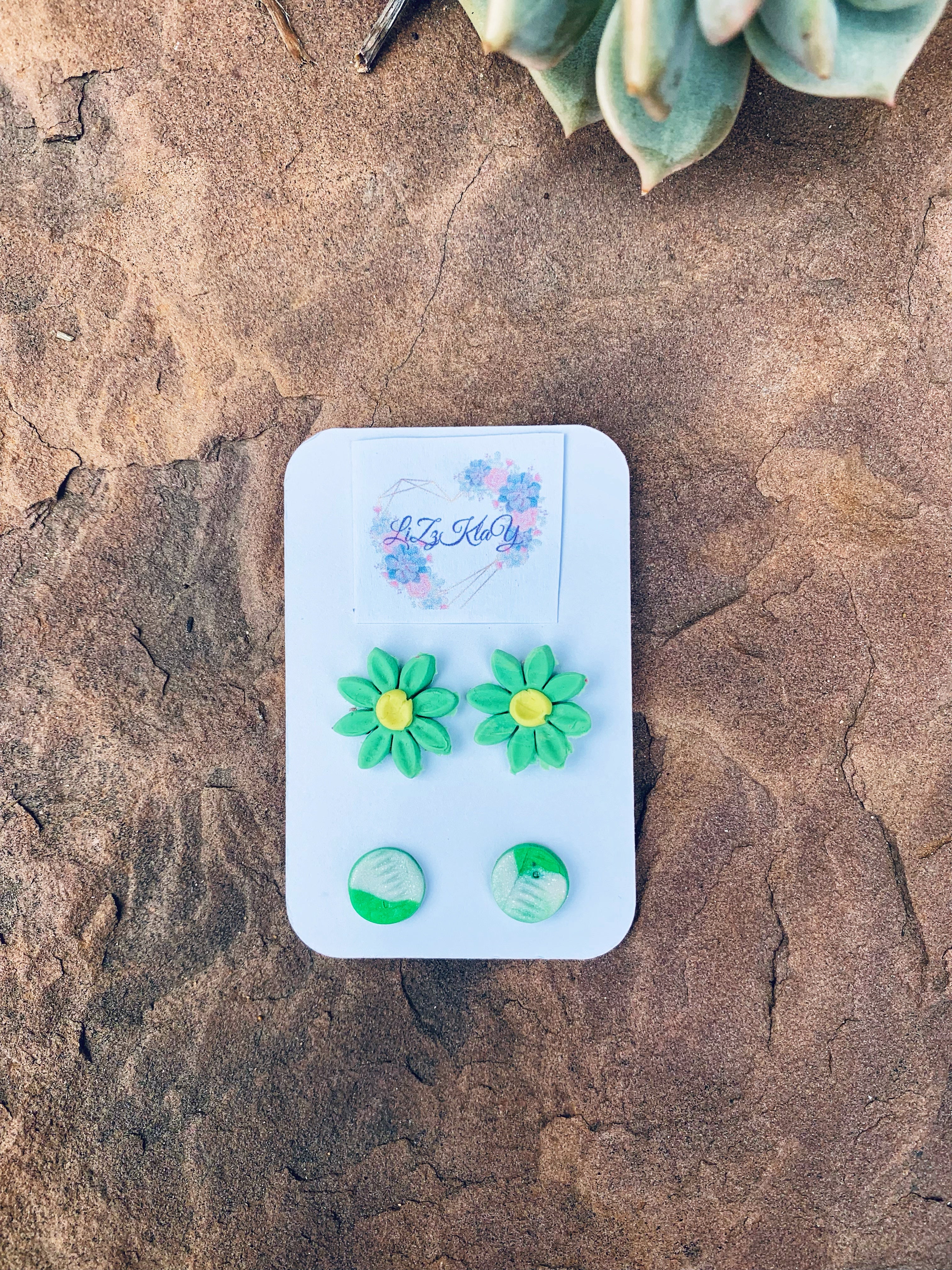 Green Daisy and Dot Clay Studs combo