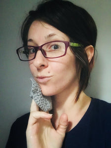Large face scrubee reusable. Great for a pore opener