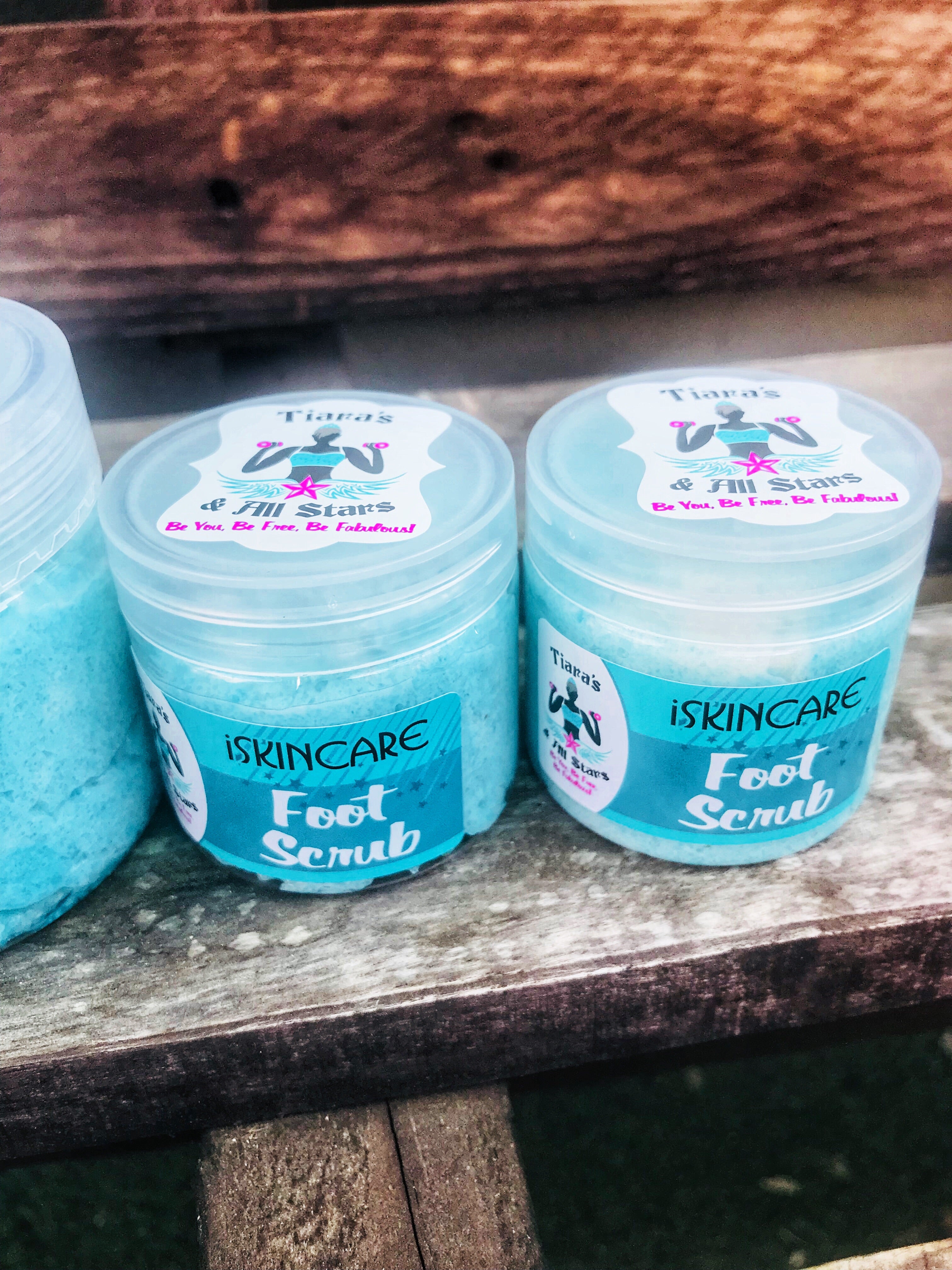 50g foot scrub with pink salt and peppermint