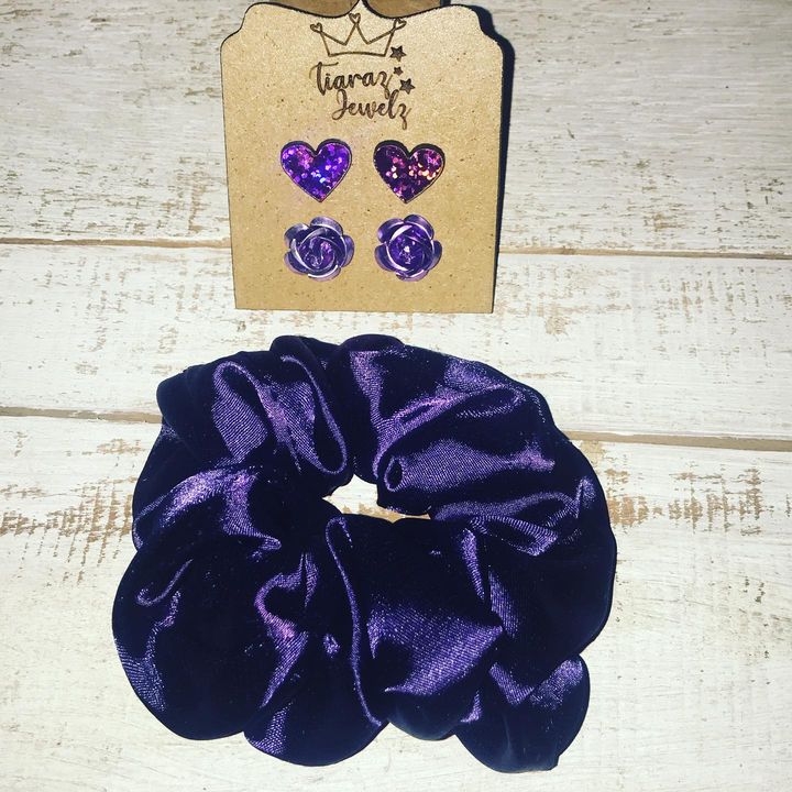 Silk Scrunchie and 2x Pairs Stainless Steel Stud Earrings